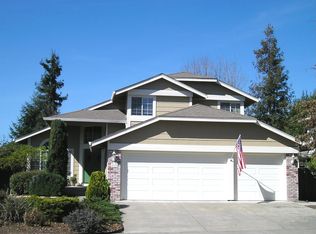 9613 Southampton Dr, Windsor, CA 95492