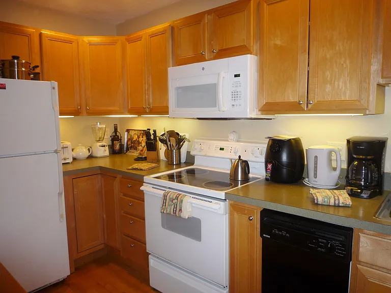 1643 Cambridge St #32 — Photo 10