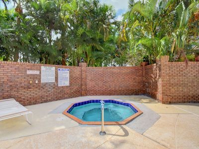 125 Egret Circle, Greenacres, FL, 33413