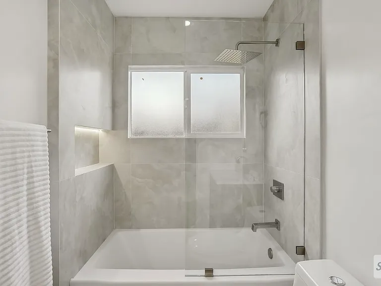 9203 Chaney Ave — Photo 37