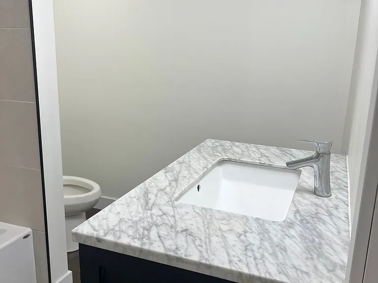 480 River Rd #B — Photo 8