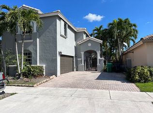 9253 SW 154th Ct, Miami, FL 33196