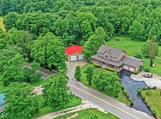 4590 Turkey Track Rd, Martinsville, IN 46151