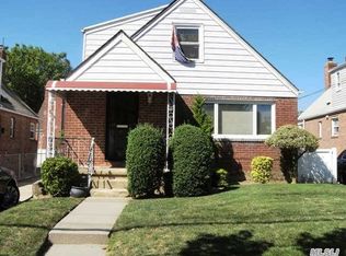 8238 Little Neck Pkwy, Glen Oaks, NY