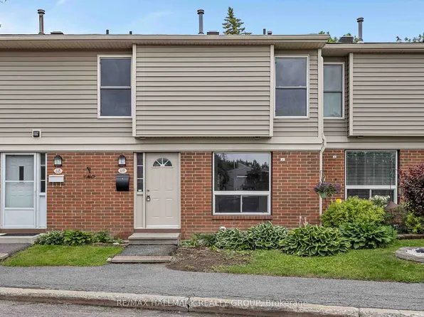 820 Cahill Dr W #69, Ottawa, ON K1V 9K4