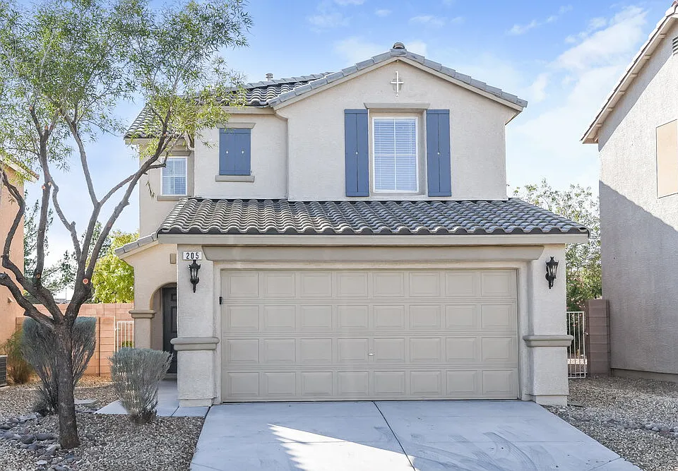 205 Del Cira Ave