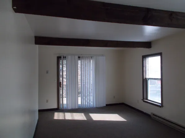 37 South St, Bethel, CT 06801