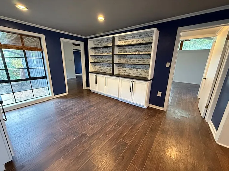 2073 Highland Ave — Photo 7