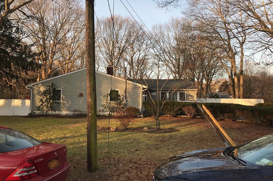 1st image of 435 Puritan Dr