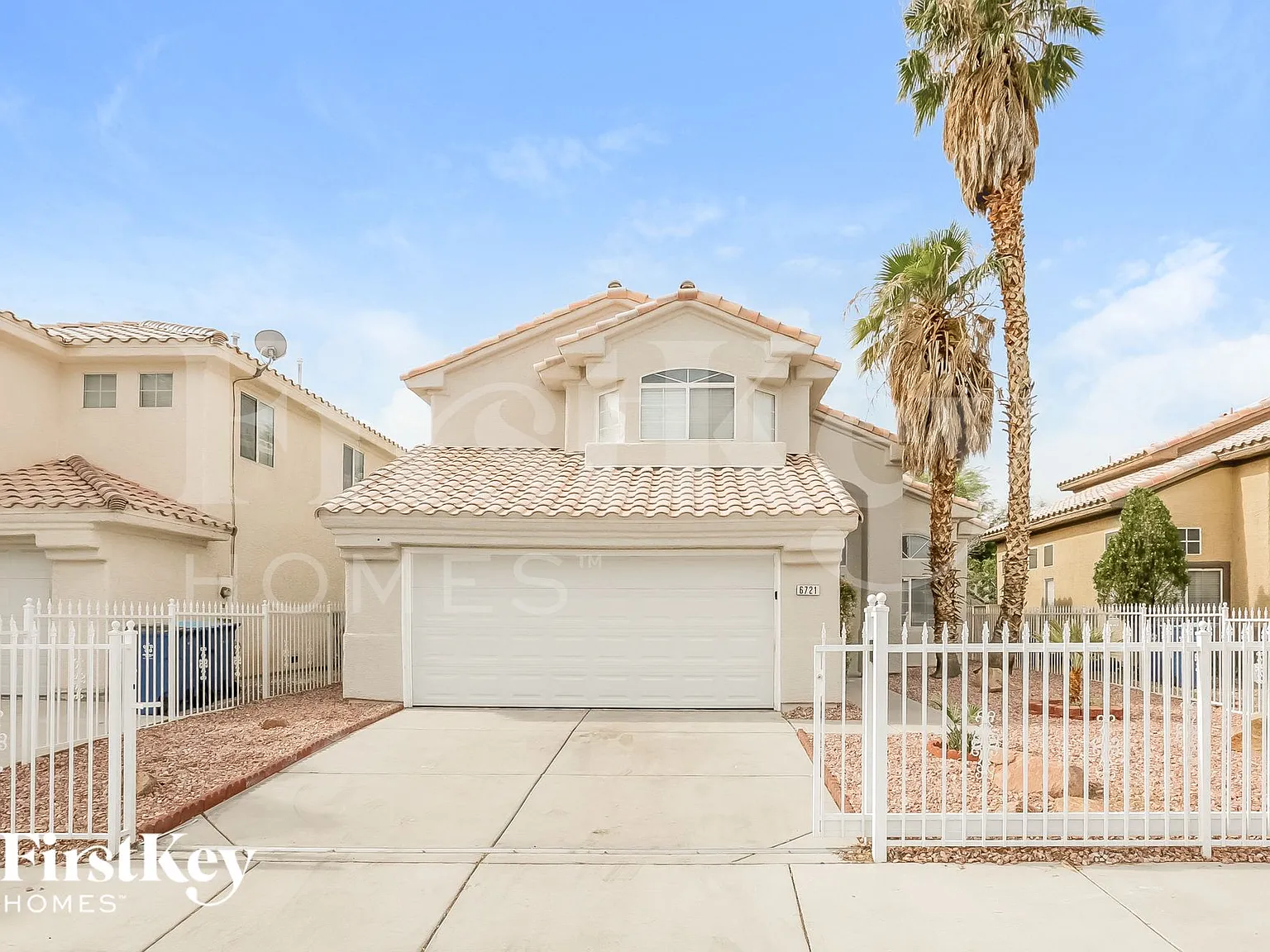 3 bed, 2.5 bath, 1557 sqft, $2,260 — Photo 1