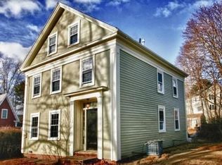 88 Main St, Rowley, MA 01969