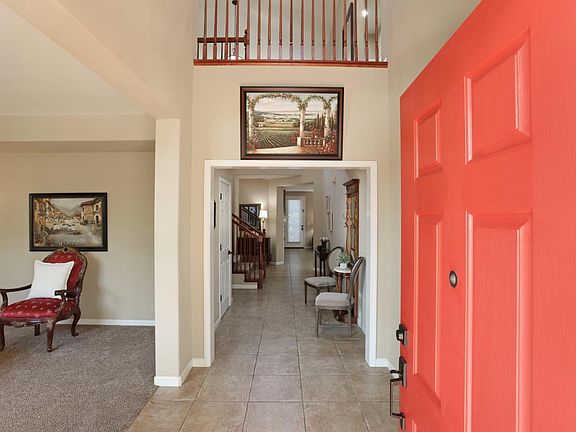 4th image of 1583 Roger Dr