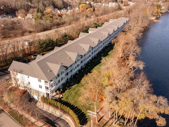 55 River Front Drive #215, Manchester, NH 03102