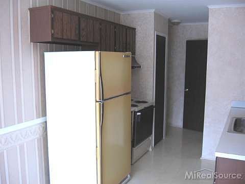 5th image of 38660 Golfview Dr W
