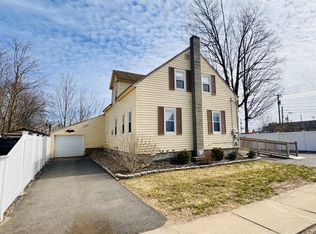 1 Leonard St, Rochester, NH 03867