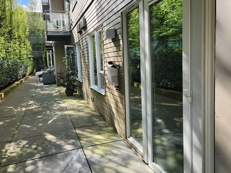 375 Kirkland Ave #119 — Photo 8