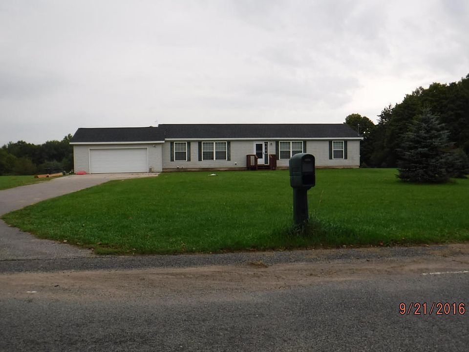 1st image of 13759 Steffensen St NE