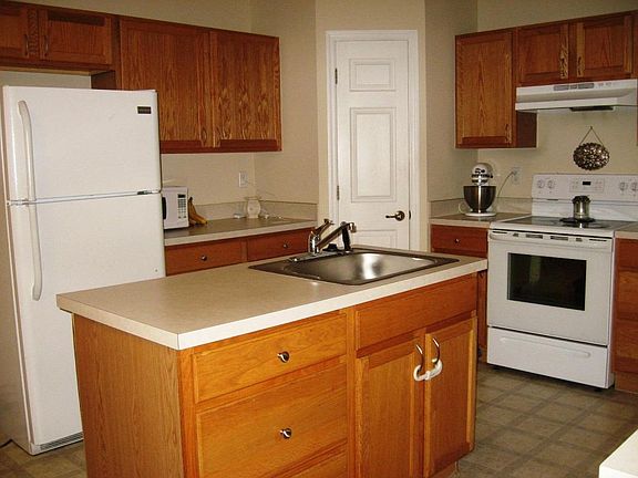 Home For Sale In Port saint lucie