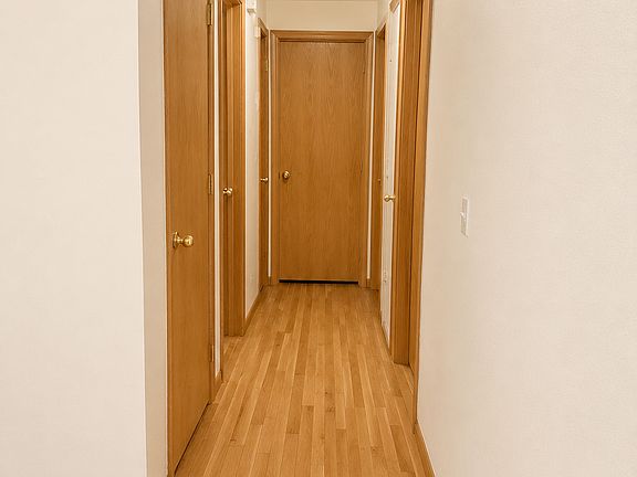 5th image of 1680 NE Juniper Ave