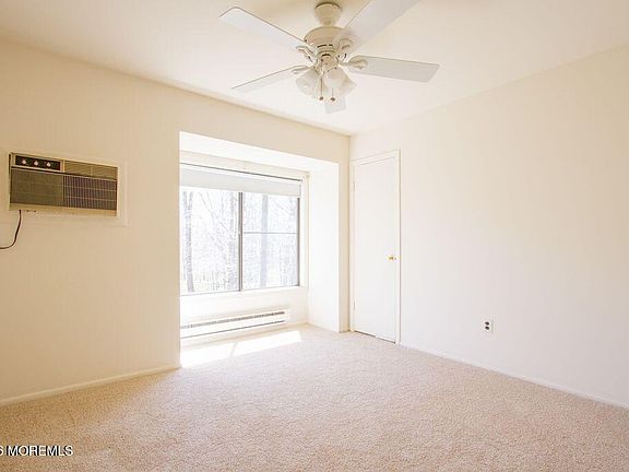 2nd image of 11 Western Reach