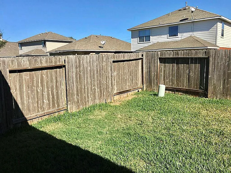 6343 Richland Hills Dr — Photo 25