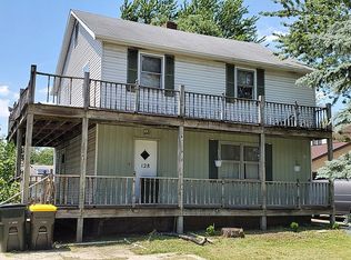 128 N Walnut Ave, Wood Dale, IL 60191