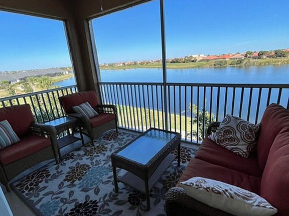 3rd image of 6828 Toland Dr APT 302
