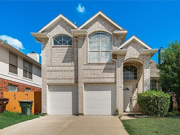 3rd image of 1221 Canoe Ln