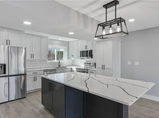 429 Racquet Club Dr #302, Lake Ozark, MO 65049