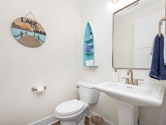 4th image of 58 Barefoot Ln