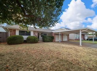 1104 Ridgeway Dr, Yukon, OK 73099