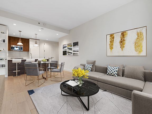 4th image of 127 W 112th St #5F