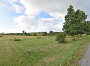 27860 Three Mile Point Rd, Chaumont, NY 13622