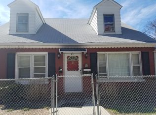 91 N Walnut St FL 1ST, Waterbury, CT 06704