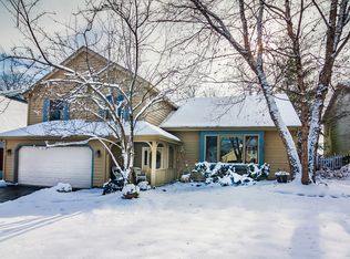 339 Carl Sands Dr, Cary, IL 60013