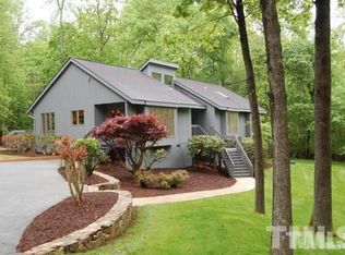 2528 Laine Rd, Chapel Hill, NC 27516