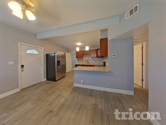 2nd image of 3219 40th St N