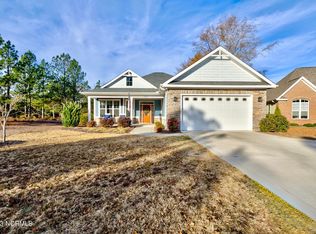 105 Heath Ct, West End, NC 27376