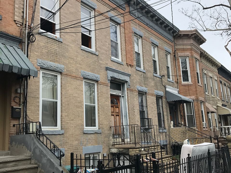1st image of 7413 87th Ave
