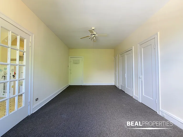 4851 North Damen — Photo 15