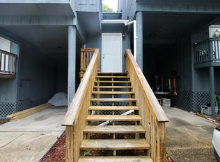 200 White St APT 6, Niceville, FL 32578