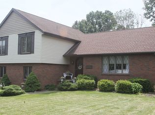 3036 Lindale St, Green, OH