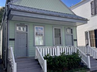 2524 Upperline St, New Orleans, LA 70115