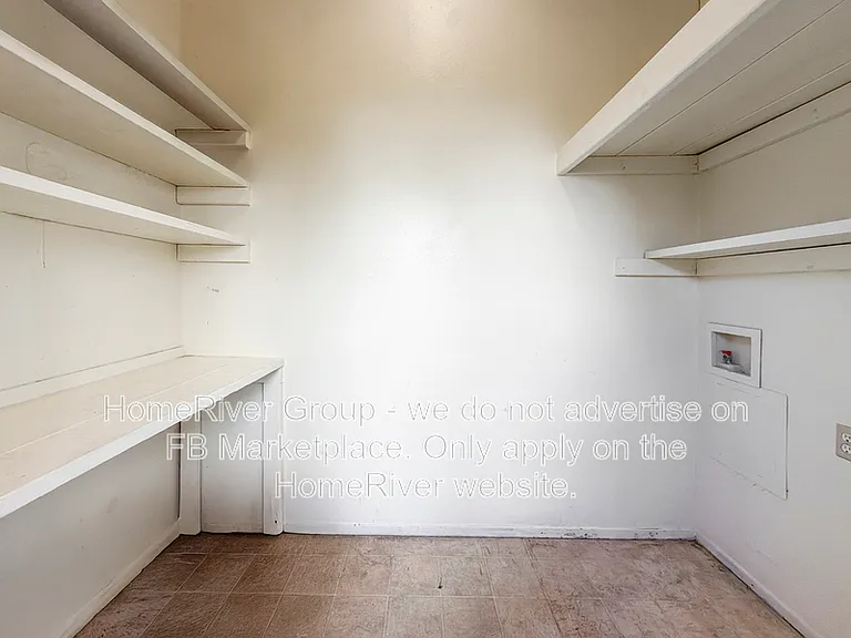 8400 Jamestown Dr #518 — Photo 7