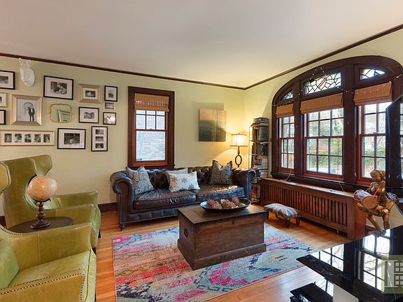 2nd image of 5906 Huxley Ave