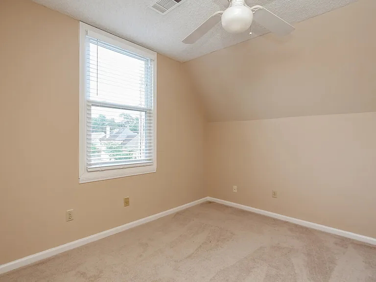 7576 Dexter Run Cir — Photo 14