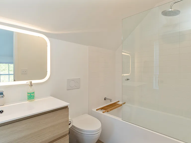 137 Accabonac Rd — Photo 10