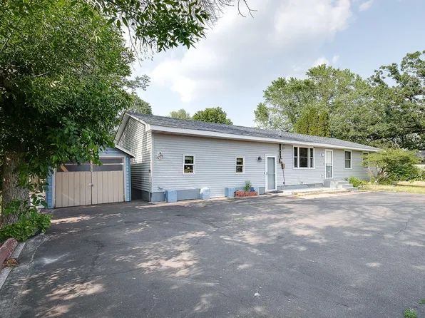 1519 County Road C E, Maplewood, MN 55109