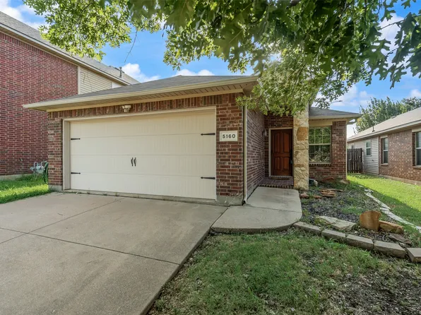 5160 Britton Ridge Ln, Fort Worth, TX 76179