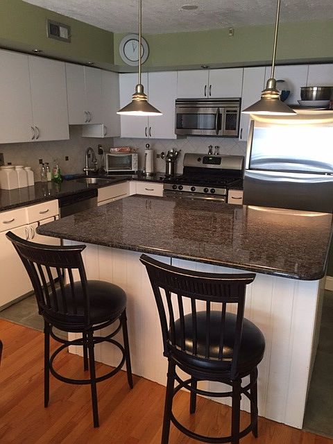 1st image of 25 Susanna Ln